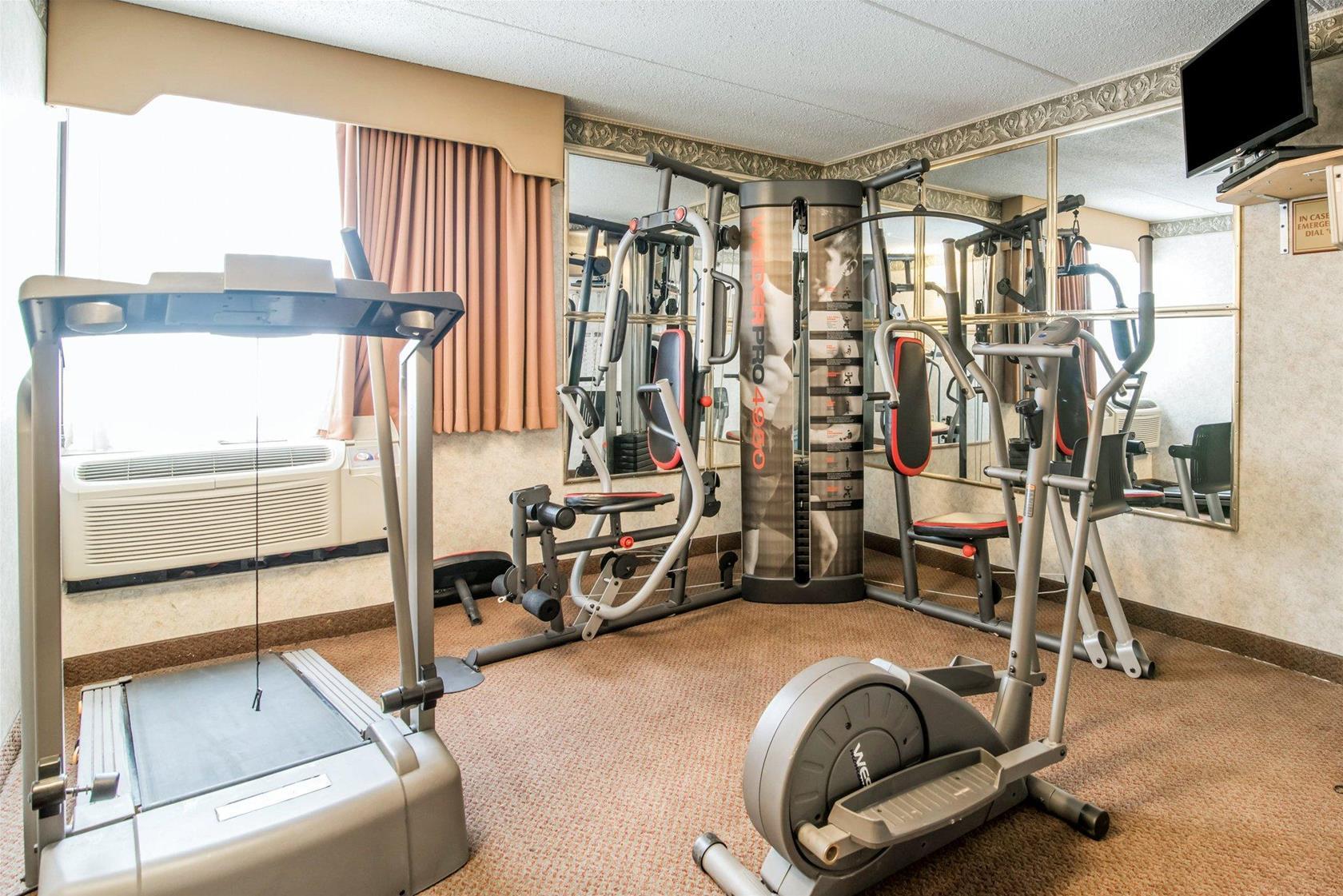 Comfort Inn & Suites Liverpool - Syracuse North Екстериор снимка