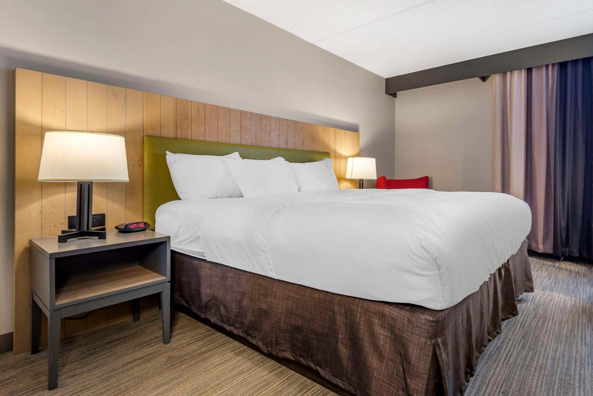 Comfort Inn & Suites Liverpool - Syracuse North Екстериор снимка