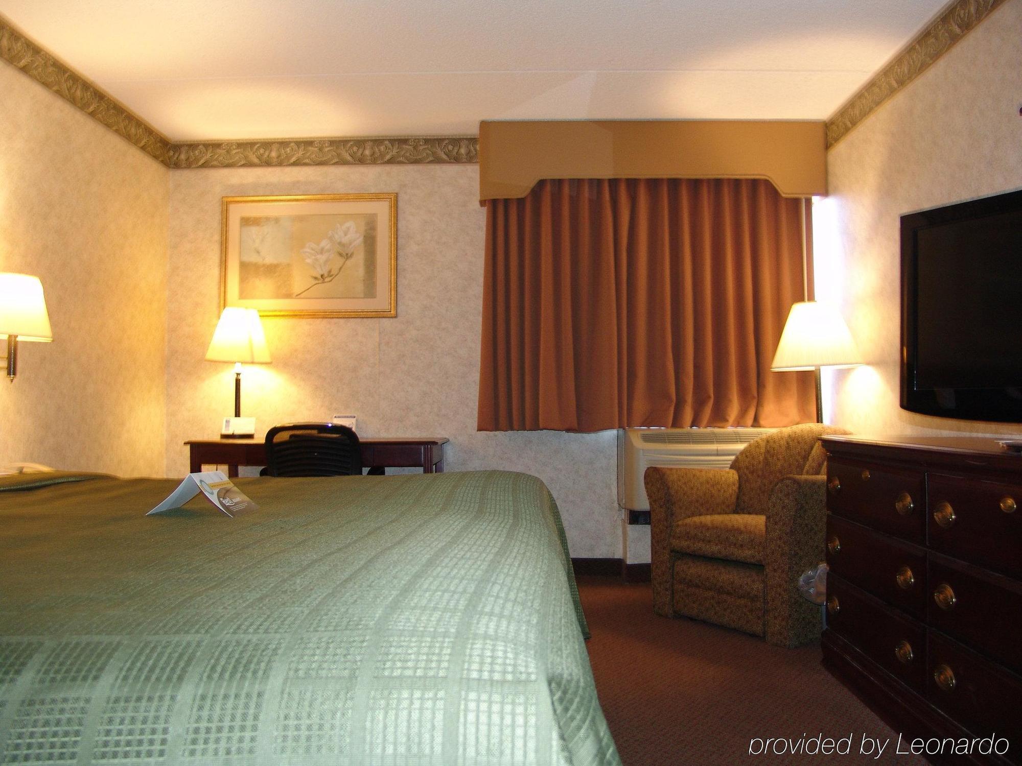 Comfort Inn & Suites Liverpool - Syracuse North Екстериор снимка