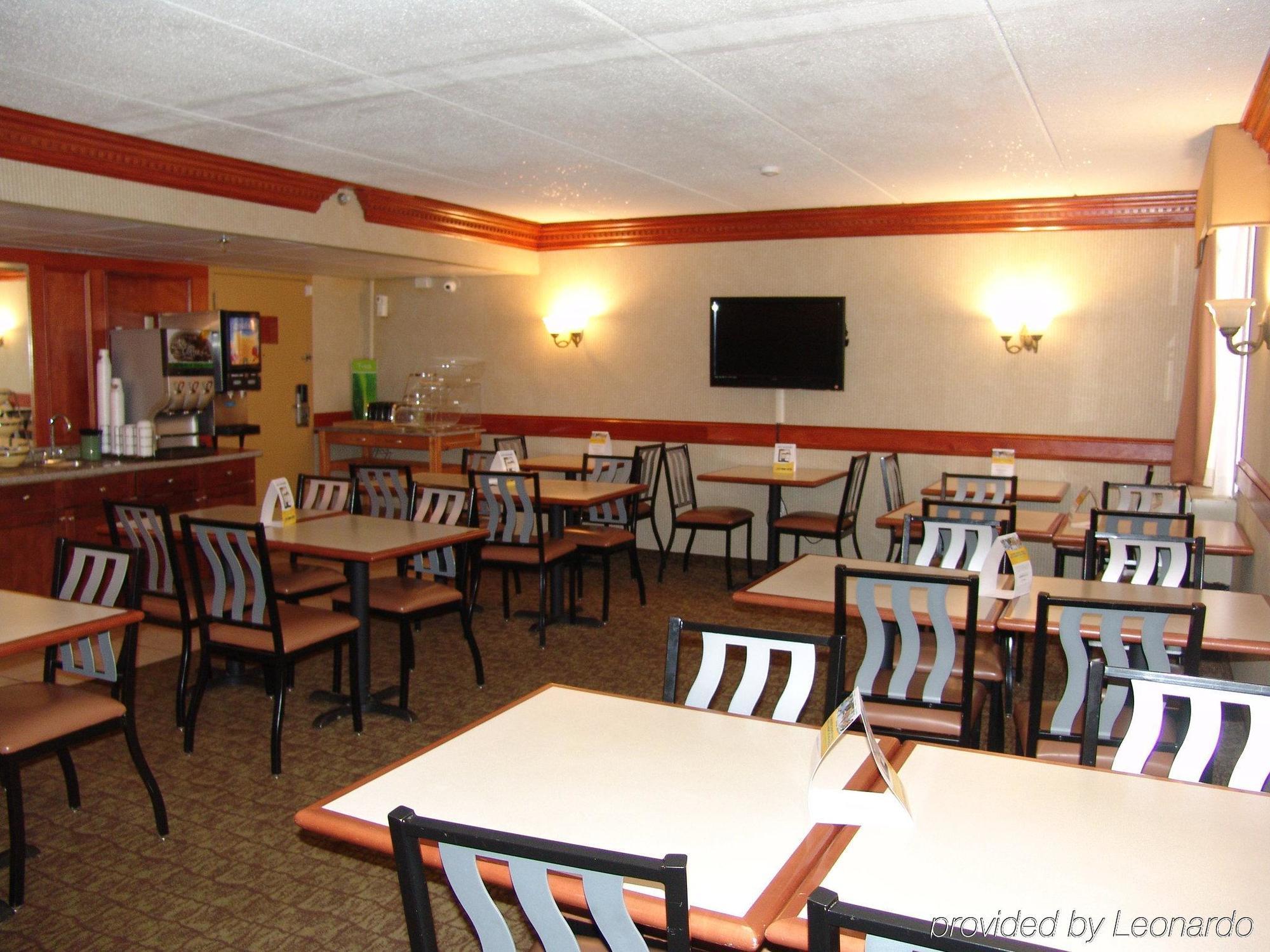Comfort Inn & Suites Liverpool - Syracuse North Екстериор снимка