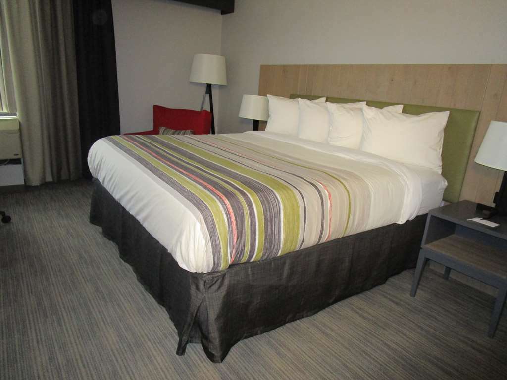Comfort Inn & Suites Liverpool - Syracuse North Стая снимка