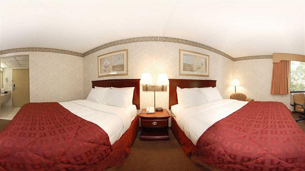 Comfort Inn & Suites Liverpool - Syracuse North Екстериор снимка